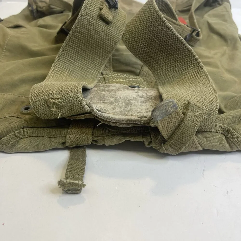 US Army WW2 Mountain Rucksack Avery 1943‎ Size 18x21x7